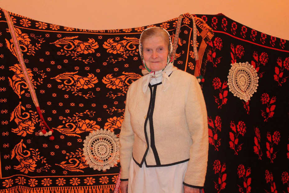 В Гудевичском музее поздравляют с 90-летием носительницу уникального элемента духовного наследия