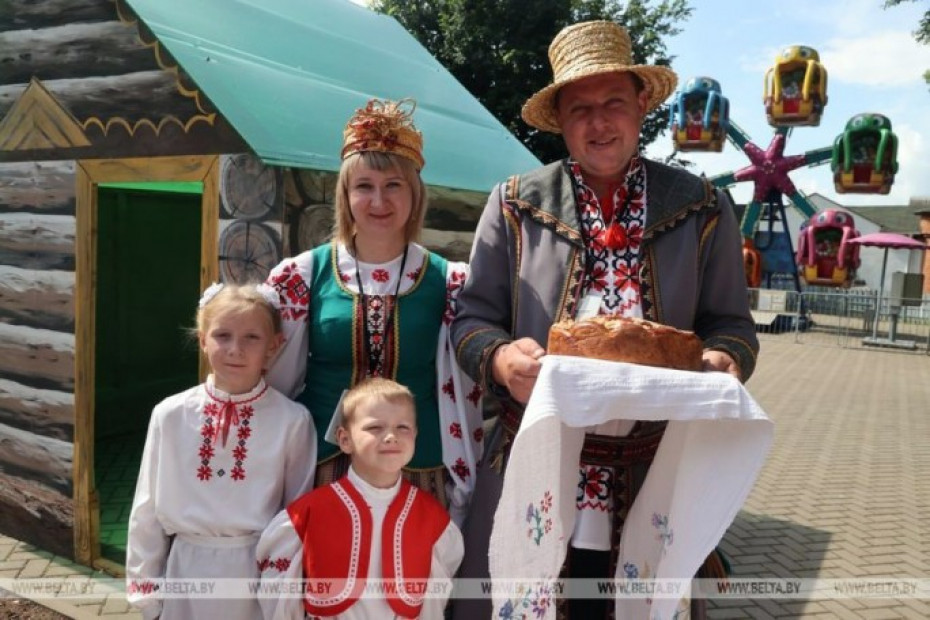 Семья Заневских заняла третье место в финале республиканского проекта «Властелин села»