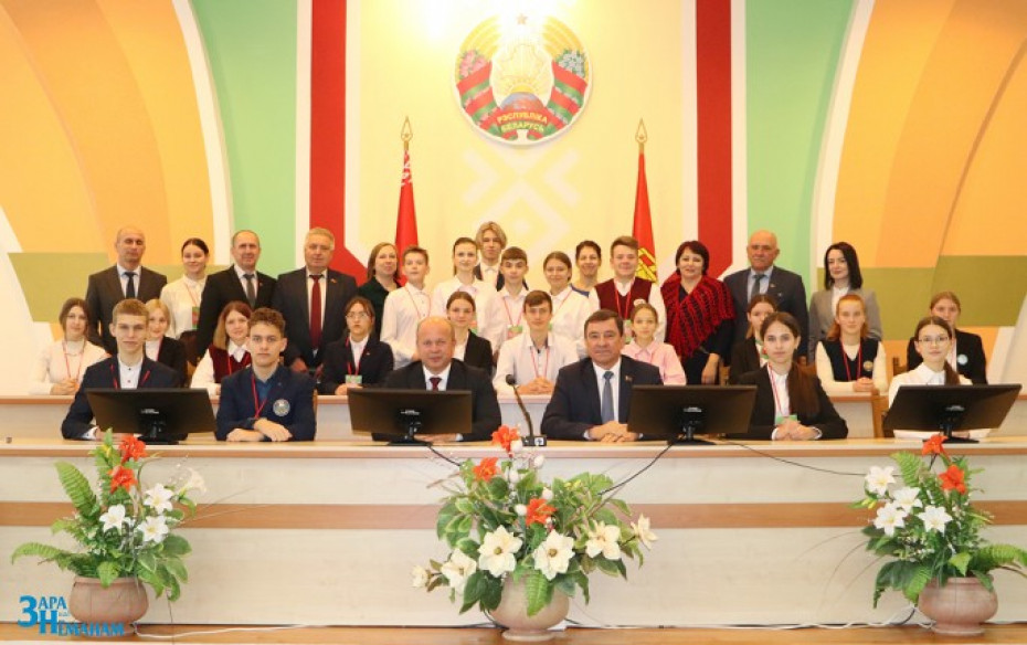 Молодёжный парламент при Мостовском Совете депутатов предложил инициативы